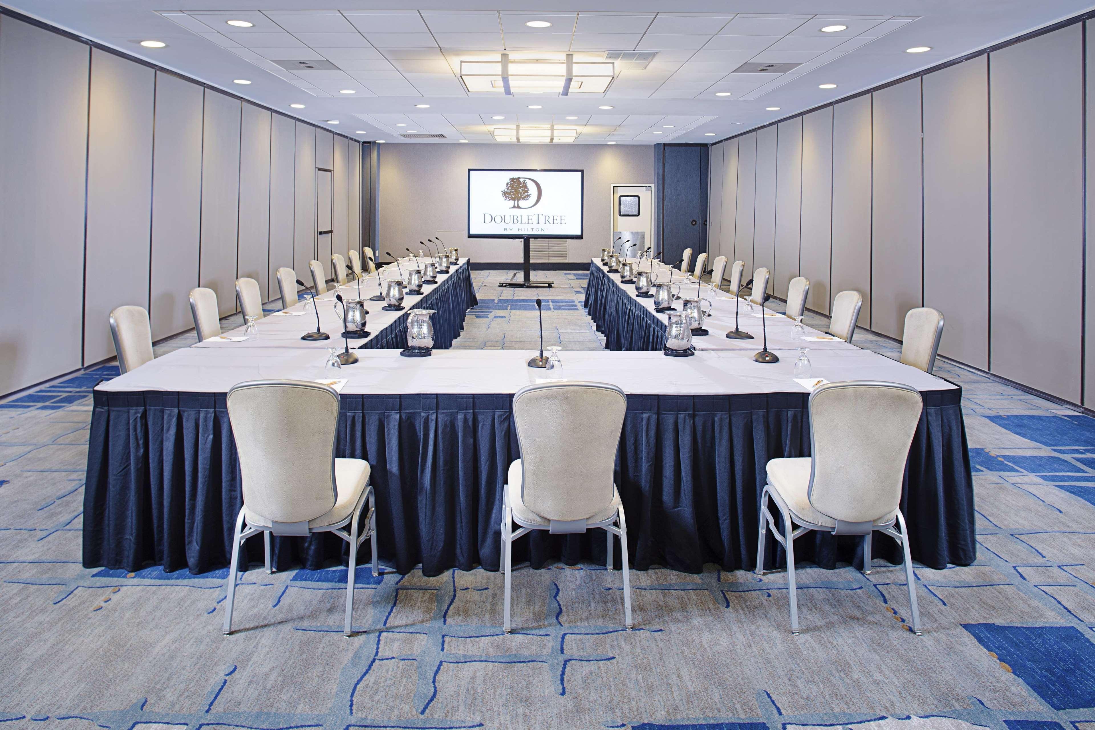Doubletree By Hilton Baltimore - BWI Airport Linthicum Bagian luar foto