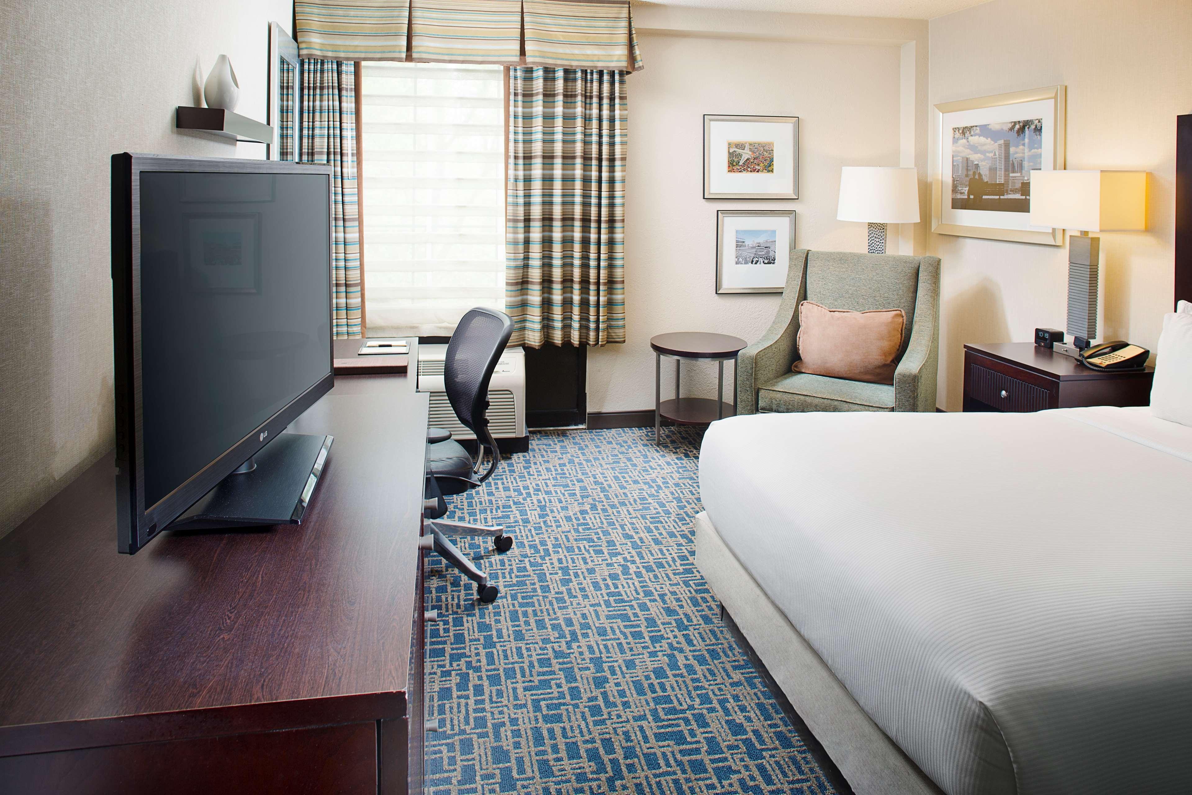 Doubletree By Hilton Baltimore - BWI Airport Linthicum Bagian luar foto